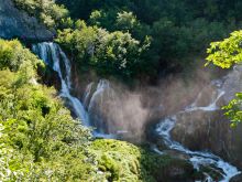 Водопады в природном чуде Хорватии - парке «Плитвицкие озера» (Хорватия)