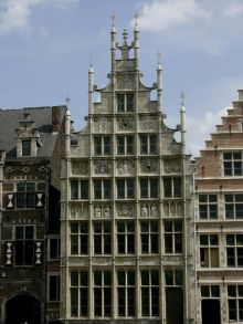 Гент. Красивое здание (Бельгия)