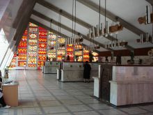 Внутри миргородского бювета минеральных вод, прославивших город (Полтава и область)