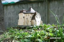 Старинная польская церковь в Посаде Рыботоцкой. Возведено в ХІV-XVІ вв. (Львов и область)