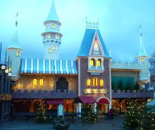 В Швецком Диснейленде (парк Liseberg) можно почувствовать настоящий дух Рождества (Страны Скандинавии)