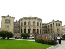 Здание парламента Осло (Страны Скандинавии)