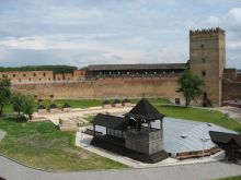 Вид на деревянную звонницу и Стырову башню (Другие)