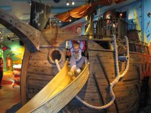 Юнибакен. Пиратский корабль - забава для детей (Страны Скандинавии)