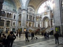 Центральный вокзал Антверпена. Внутренний вид (Бельгия)