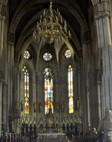 Кафедральный собор св. Стефана (ныне вознесения Девы Марии). Вид внутри (Хорватия)