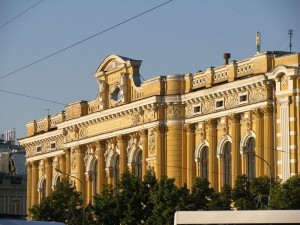 Красивый дом по ул. Сумской. Вид с пл. Конституции (Харьков и область)