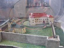 Вот так выглядел бы Ужгородский замок, если бы полностью сохранился до наших дней (Ужгород)