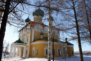 Храм на территории Угличского кремля (Золотое Кольцо России)