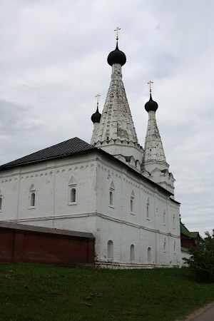 Храм в женском монастыре Углича (Золотое Кольцо России)