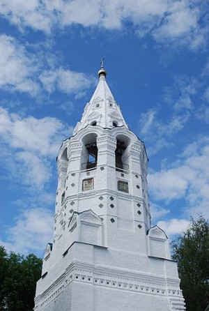 Колокольня Покровской церкви (Золотое Кольцо России)
