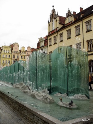 Фонтан на рыночной площади (Польша)