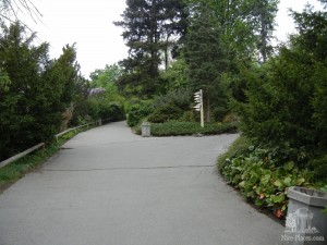 Пражский зоопарк - это еще и прекрасный парк для неспешных прогулок  (Чехия)