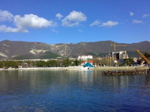Вид на Геленджик с моря (Кавказ и Черноморское побережье)