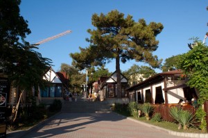 Традиционный для Геленджика архитектурный ансамбль (Кавказ и Черноморское побережье)