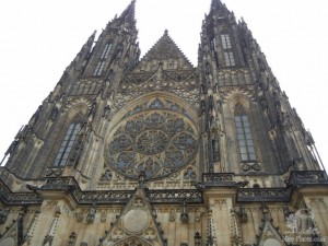 Главный фасад собора Св. Вита (Чехия)