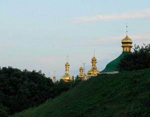 Золотые купола Лавры остались вдали (Киев и область)