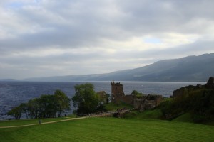 Панорама озера Лох-Несс (Великобритания (Англия))