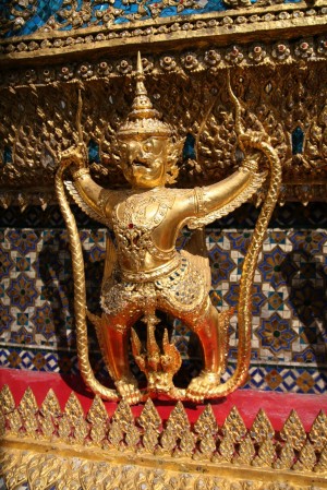 Изображение в местном буддийском храме (Тайланд)