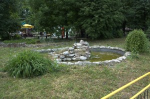 Небольшой сквер (Европейская часть России)