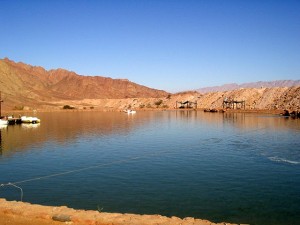 Озеро Тмина, по которому можно кататься на катамаранах