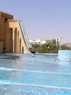 Водные бассейны и каскады в "Городе Царей" (Израиль)