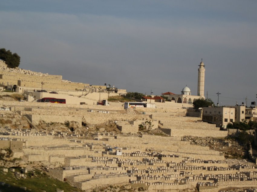 Фото достопримечательностей Израиля: Древнее еврейское кладбище у подножия Масличной горы