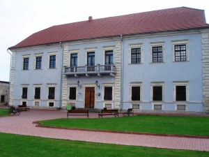 Дворец - главный элемент архитектурного комплекса Збаражского замка (Тернополь и область)