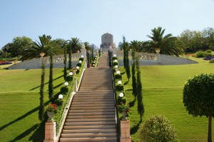 Бахайские сады. Главная мраморная лестница