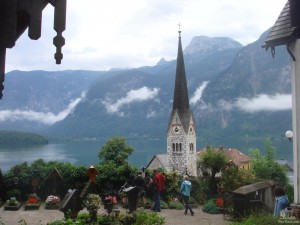 Hallstatt. Евангелическая церковь и кладбище