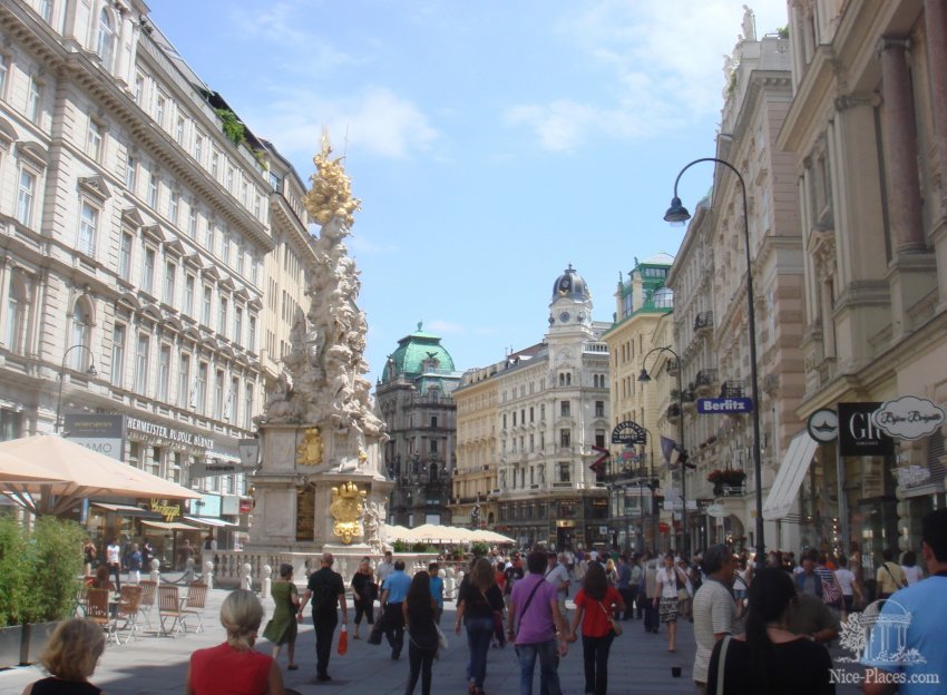 Фото достопримечательностей Вены: Улица Грабен. Чумная колонна