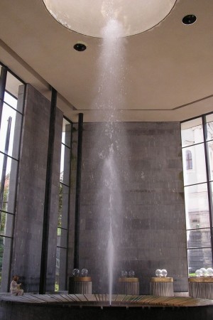 Pramen Vřídlo - самый горячий и мощный термальный источник в Карловых Варах (Чехия)