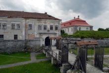 Золочевский замок. Главные ворота в крепость (Золочев)