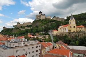 Вид на Тренчин и Тренчанский град