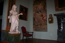 Интерьеры комнат Олесского замка (Золочев)