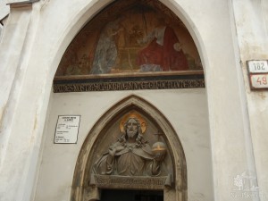 Детали фасада костела Св. Алжбеты (Словакия)