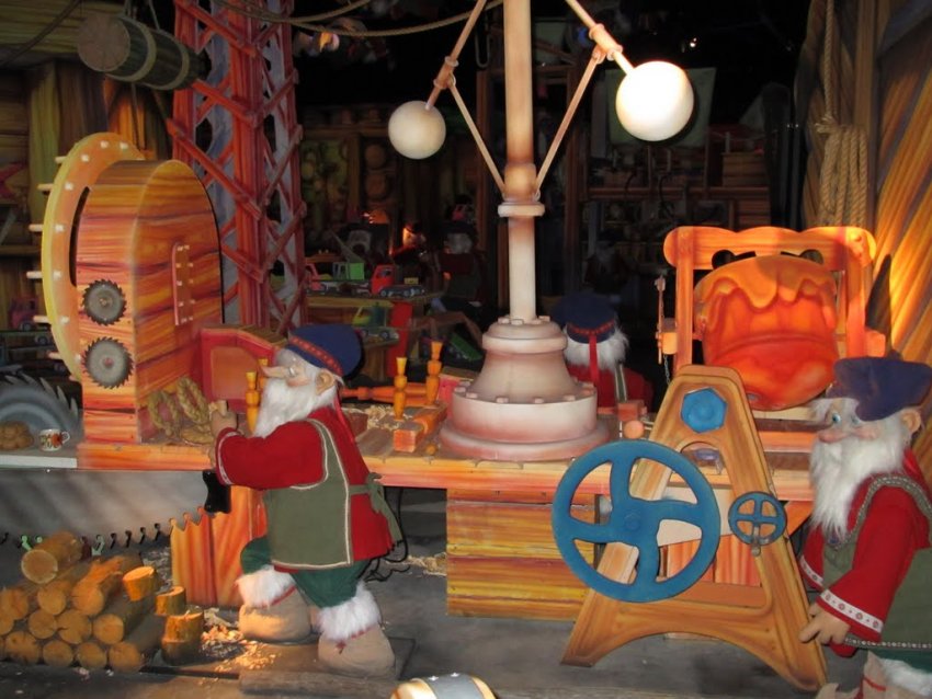 Фото достопримечательностей Стран Скандинавии: Игрушечные инсталляции в Санта-парке