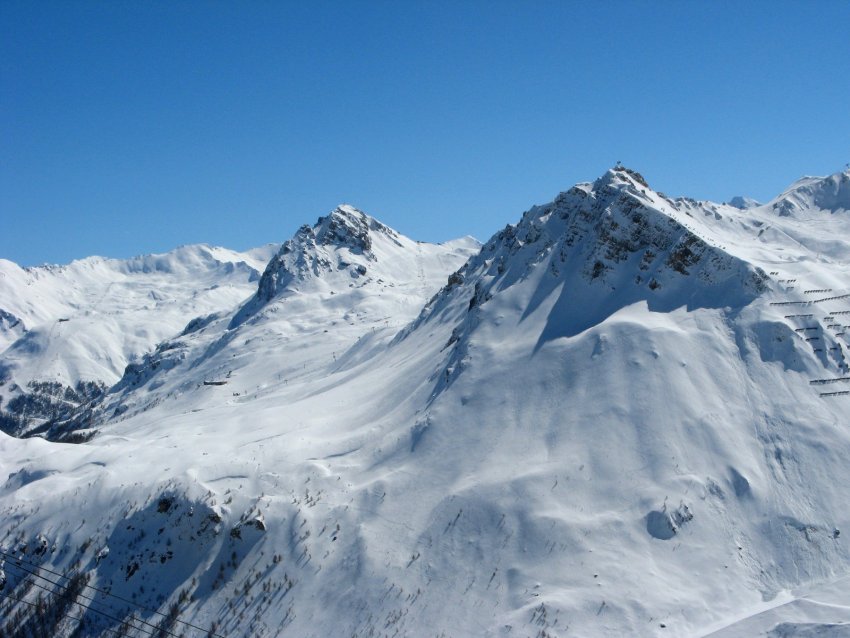 Фото достопримечательностей Франции: Гора Беллевард в области Валь д’Изер