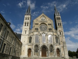 Реймс, базилика Сен Реми