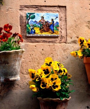 Табличка со Святой Каталиной Томас (Остров Майорка)