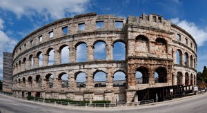 Древнеримская арена - визитная карточка Пулы. Автор фото Marko Žunec (www.m-foto.si)