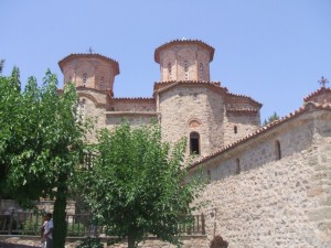 Храм на территории монастыря Варлаам (Греция)