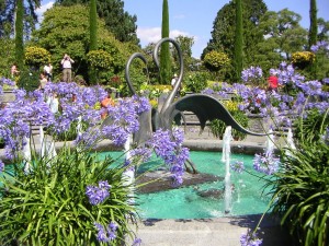 Остров цветов Майнау, относящийся к городу Констанц (Германия)