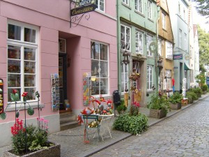 Еще ряд живописный домиков в Шнооре (Schnoor). Бремен