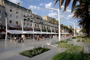 Набережная Рива в Сплите (Хорватия)