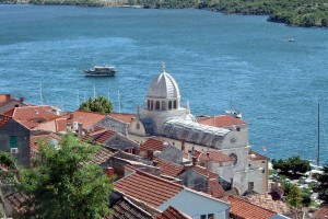 Собор Св. Якова в Шибенике с высоты полета (Хорватия)
