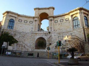 Город Кальяри. Бастион святого Реми