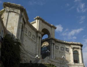 Бастион Св. Реми в Кальяри. Остров Сардиния (Италия)