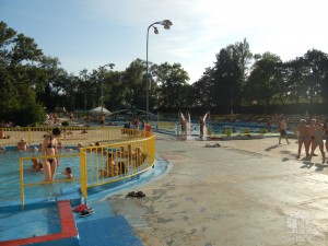 Бассейный комплекс "Ева" на территории Спа-острова. Суточный вход для взрослых 3EUR, для детей 2EUR (Словакия)