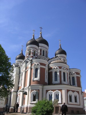 Православный собор Александра Невского, возведен в 1900 году (Прибалтика)